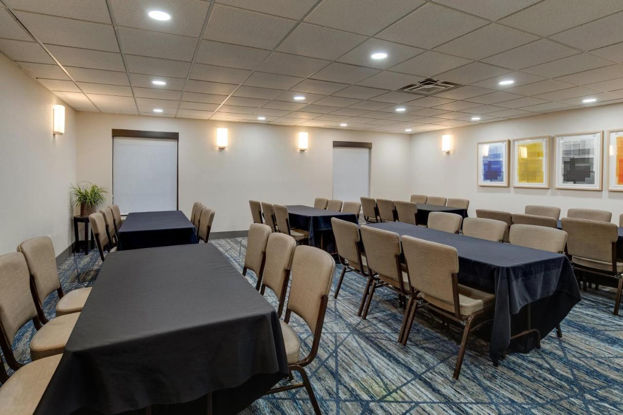 Holiday Inn Express I-95 Capitol Beltway - Largo By Ihg Экстерьер фото