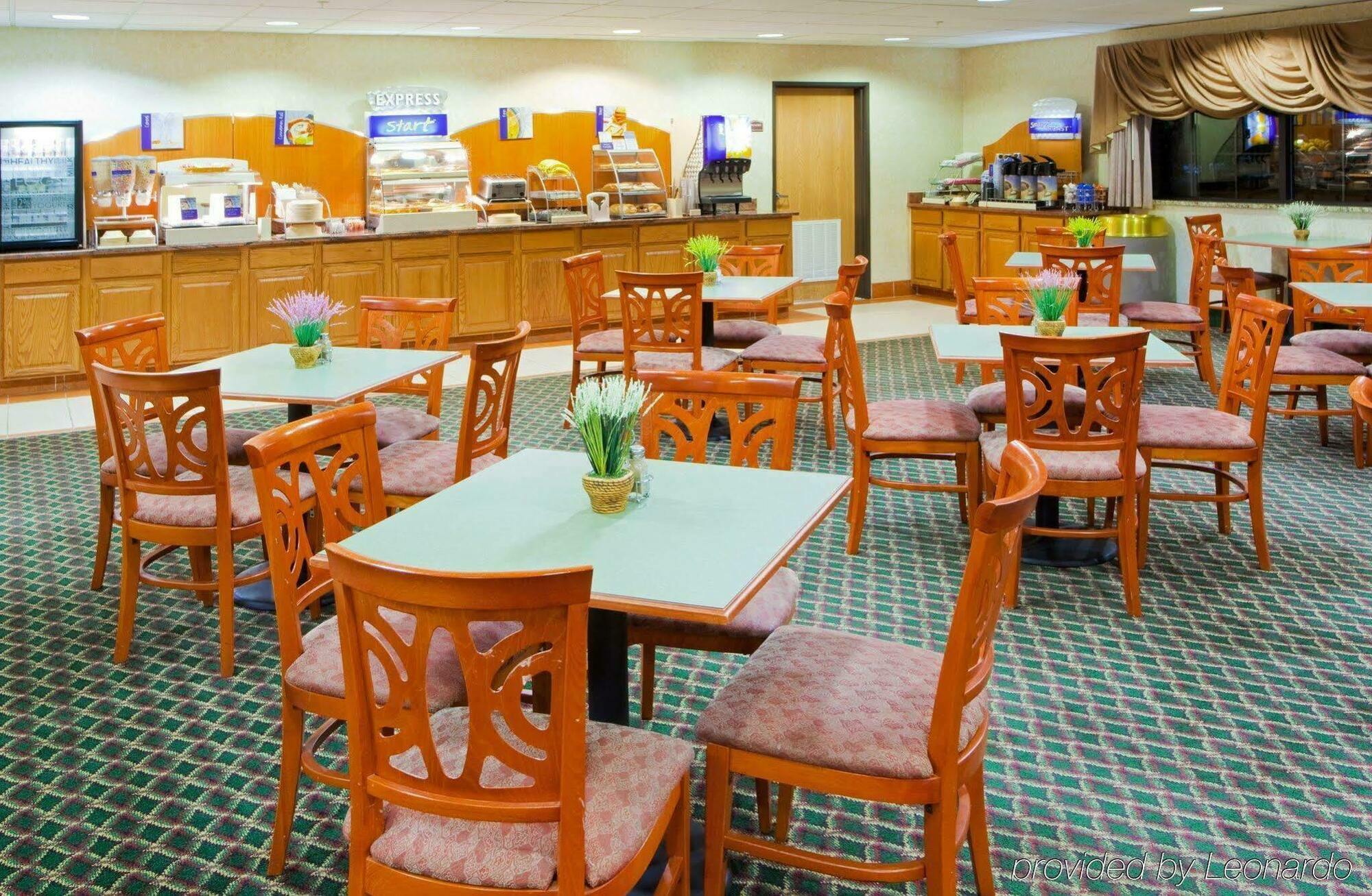 Holiday Inn Express I-95 Capitol Beltway - Largo By Ihg Экстерьер фото